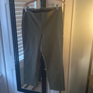White House black market ankle pants